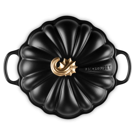 Le Creuset Bräter Kürbis Mattschwarz 24cm / 3,7L