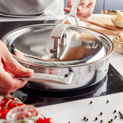 Demeyere Industry 5 Sauté-Pfanne / Schwenkpfanne / Bratpfanne mit geschlossenem Rand