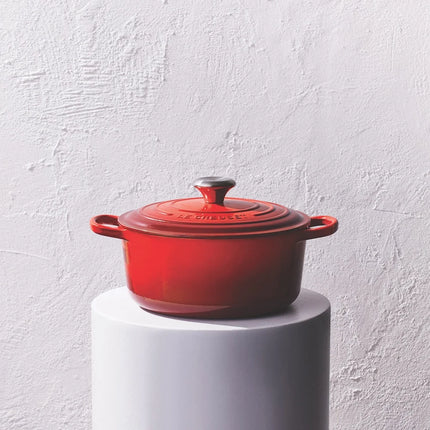 Le Creuset Bräter Signature Kirschrot