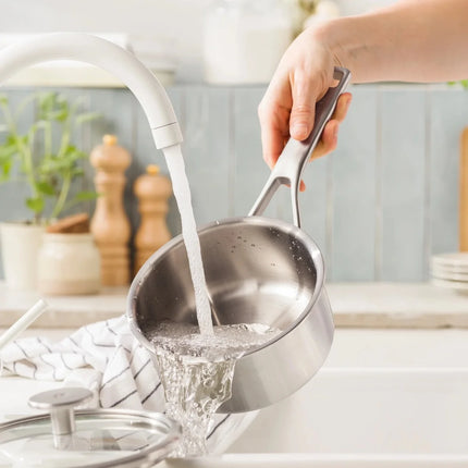 BK Maestro Edelstahl-Stielkasserolle - Soßentopf 16 cm mit Glasdeckel