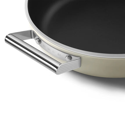 SMEG Schmorpfanne mit Keramikbeschichtung Creme 28cm