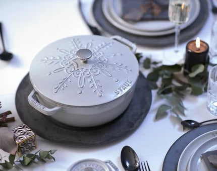 Staub Schmortopf Snowflake White 24 cm - 3,6 l